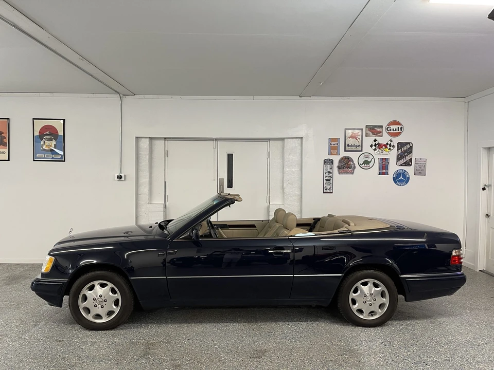 1995 Mercedes-Benz W124 E-Class - Image 25 of 31