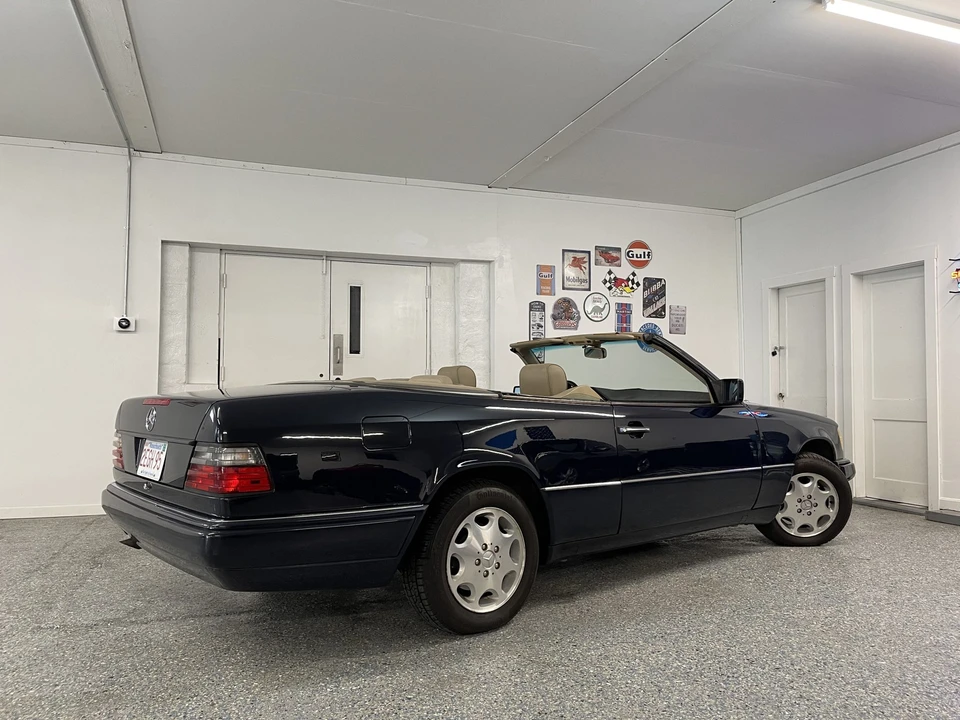1995 Mercedes-Benz W124 E-Class - Image 20 of 31