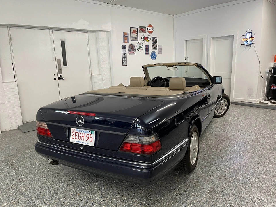 1995 Mercedes-Benz W124 E-Class - Image 23 of 31