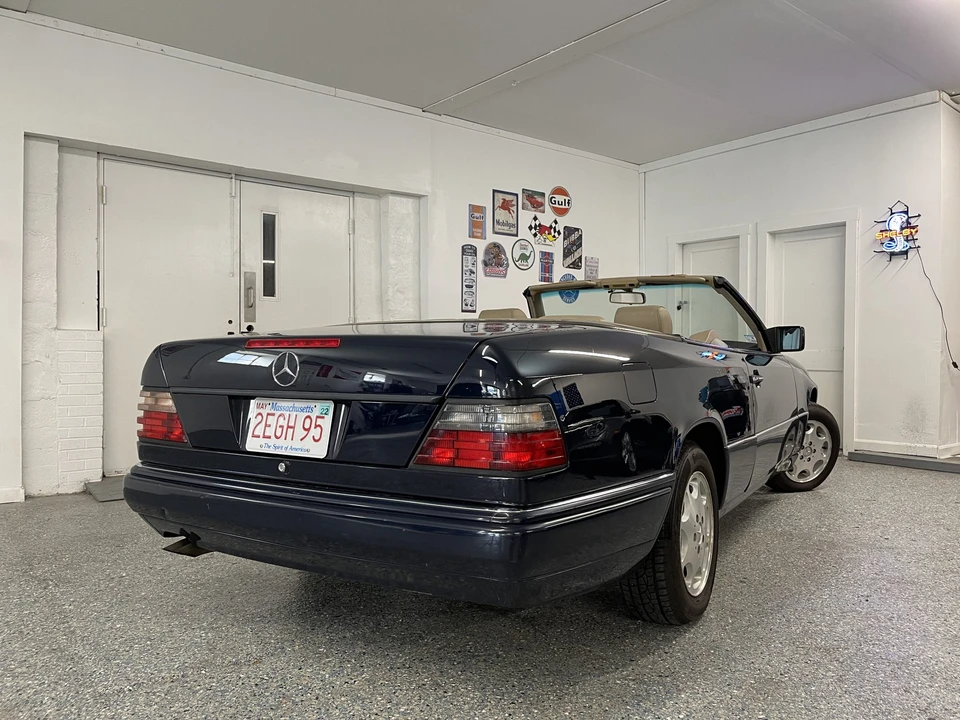 1995 Mercedes-Benz W124 E-Class - Image 18 of 31