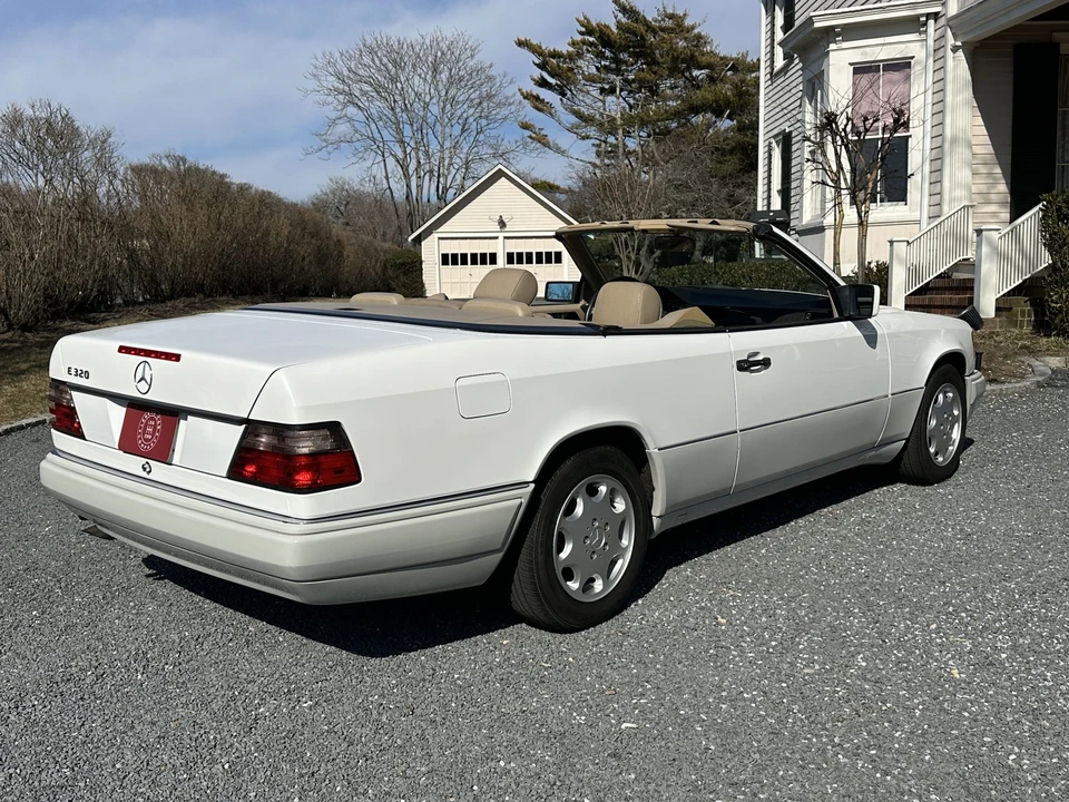 1995 Mercedes-Benz W124 E-Class - Image 22 of 31