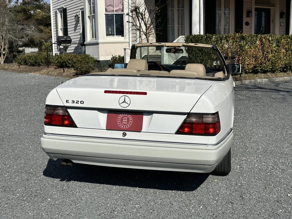 1995 Mercedes-Benz W124 E-Class - Image 27 of 31