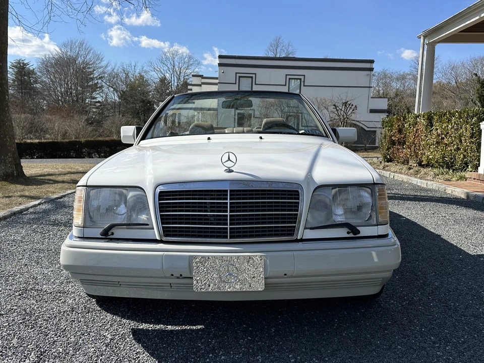1995 Mercedes-Benz W124 E-Class - Image 9 of 31