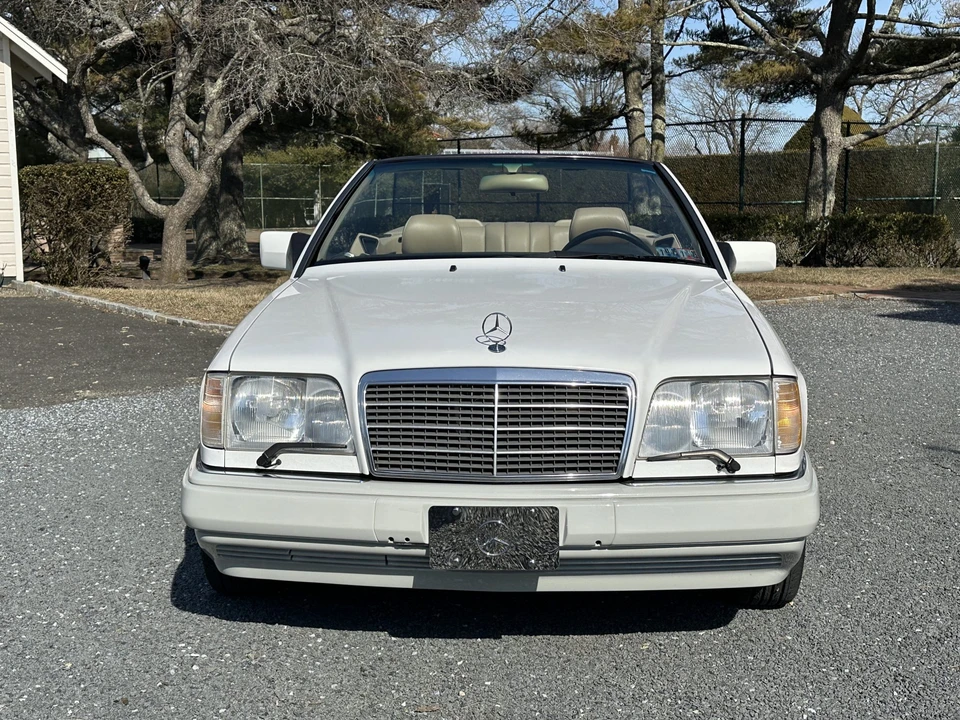 1995 Mercedes-Benz W124 E-Class - Image 8 of 31