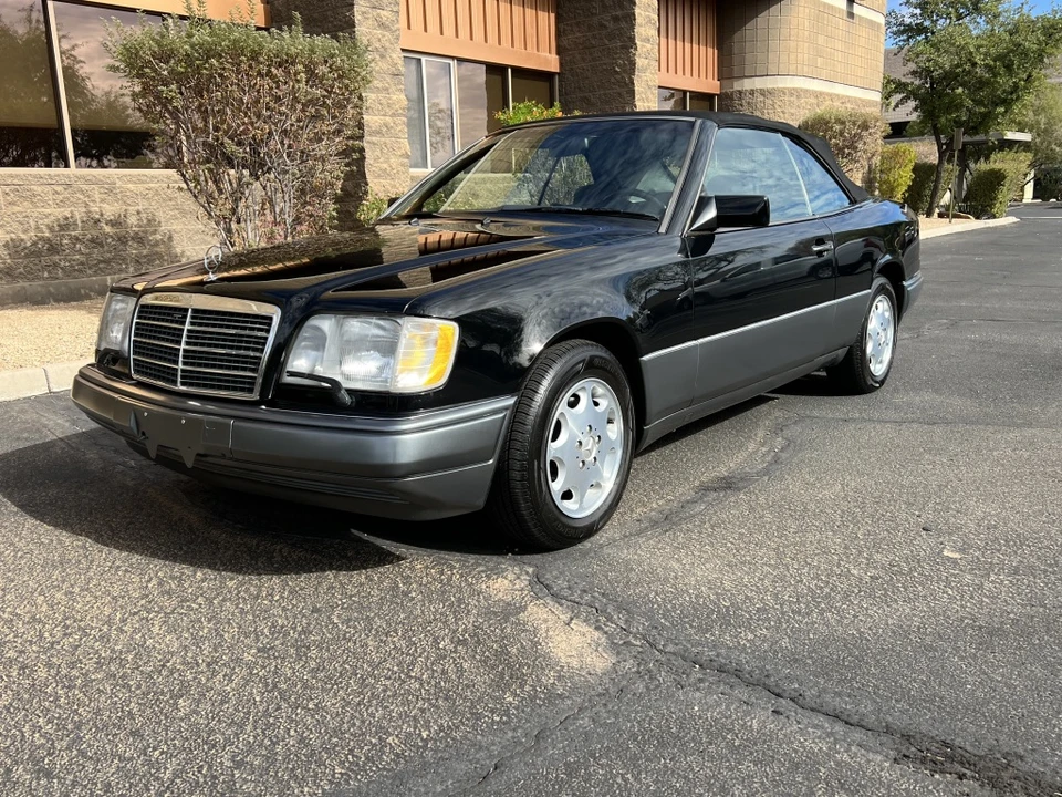 1995 Mercedes-Benz W124 E-Class - Image 14 of 31