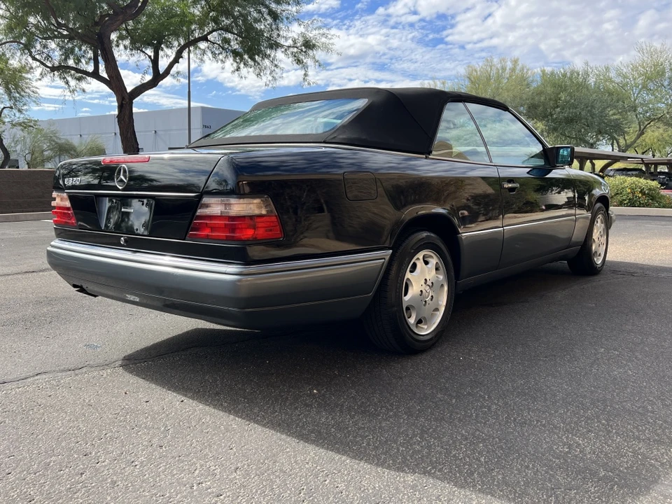 1995 Mercedes-Benz W124 E-Class - Image 18 of 31