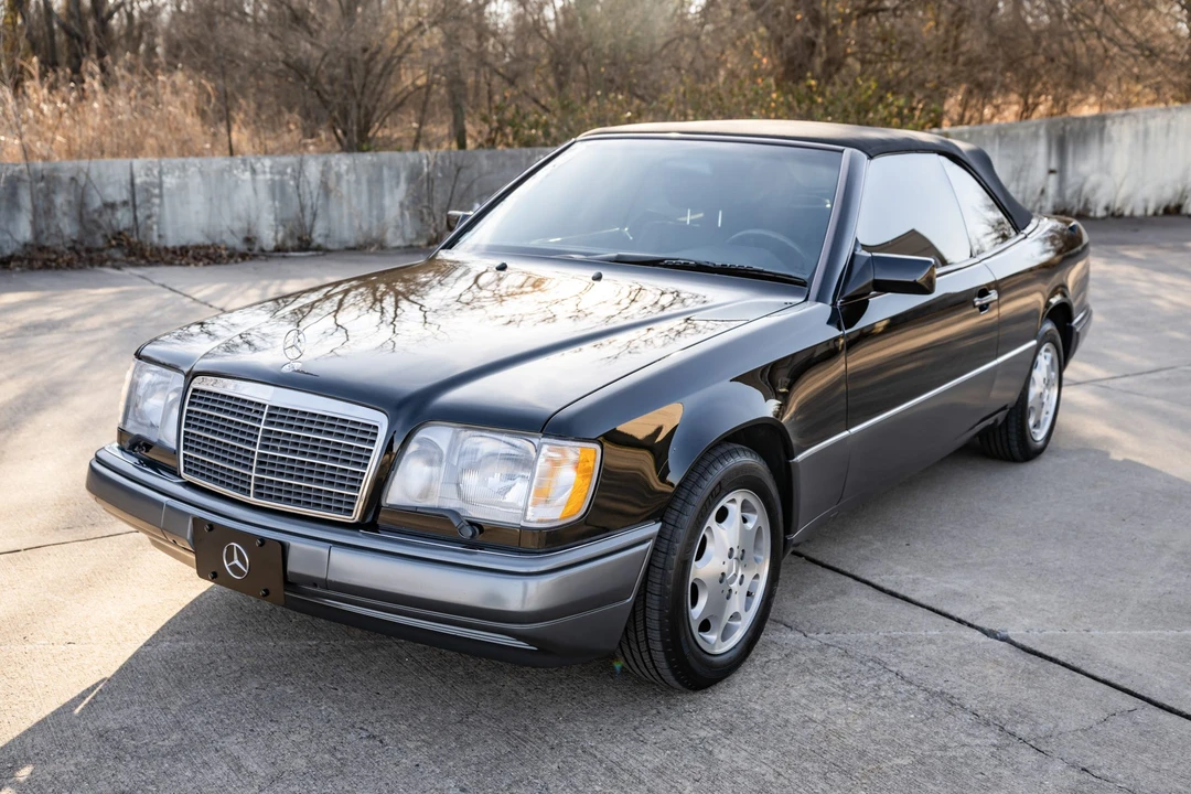 1995 Mercedes-Benz W124 E-Class - Image 16 of 31