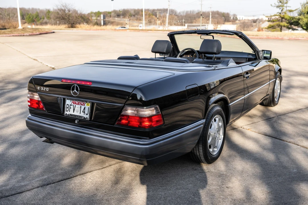 1995 Mercedes-Benz W124 E-Class - Image 5 of 31