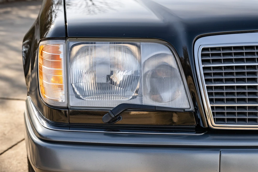 1995 Mercedes-Benz W124 E-Class - Image 21 of 31