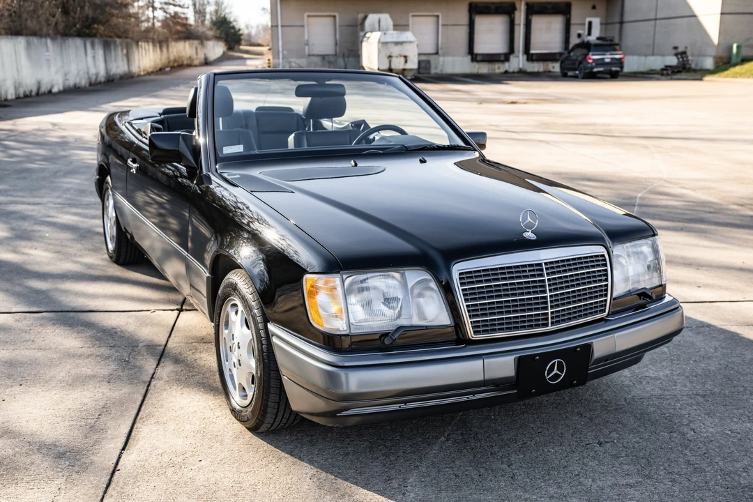 1995 Mercedes-Benz W124 E-Class - Image 3 of 31
