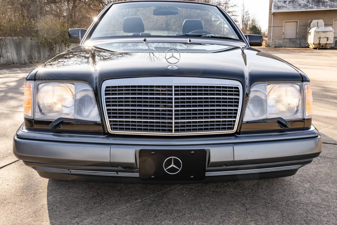1995 Mercedes-Benz W124 E-Class - Image 18 of 31