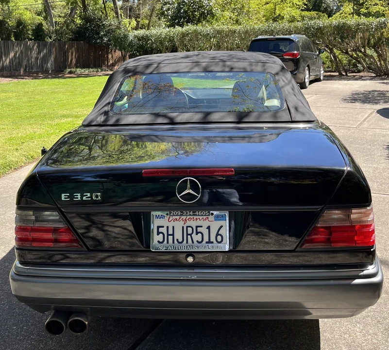 1995 Mercedes-Benz W124 E-Class - Image 29 of 31