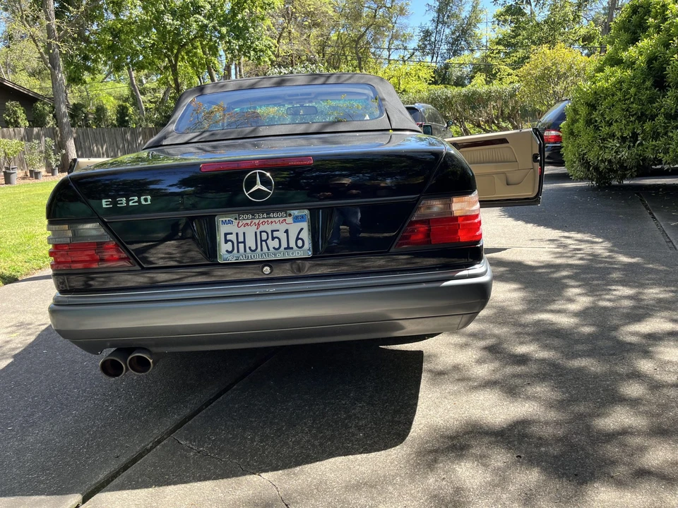 1995 Mercedes-Benz W124 E-Class - Image 28 of 31