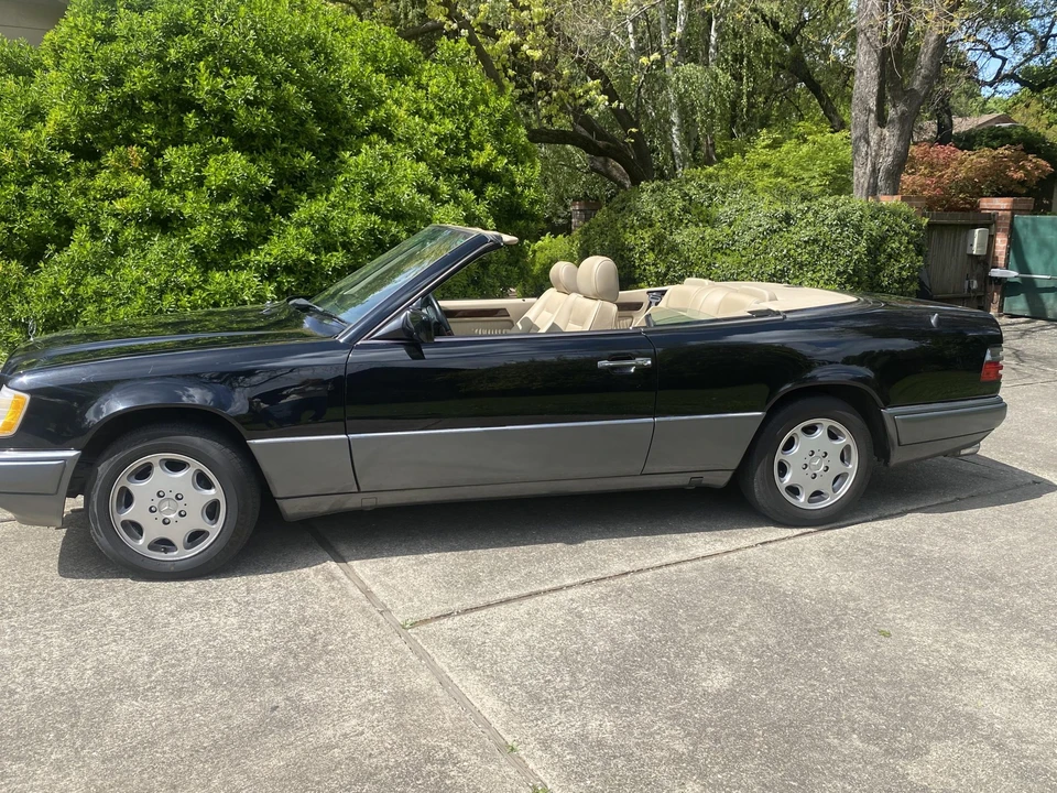 1995 Mercedes-Benz W124 E-Class - Image 2 of 31