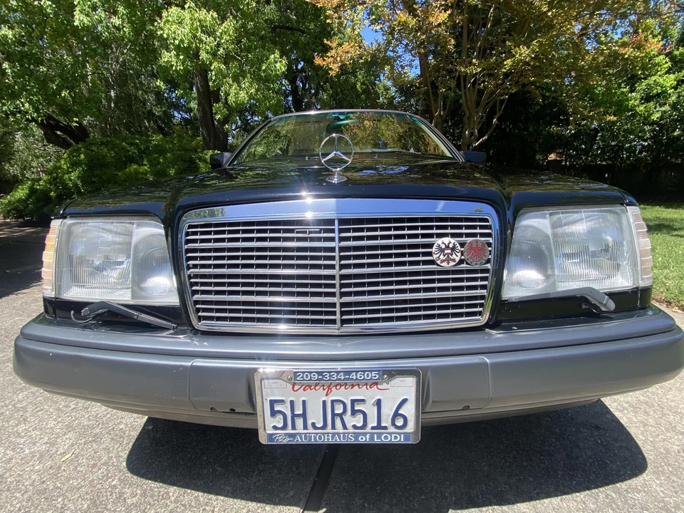 1995 Mercedes-Benz W124 E-Class - Image 10 of 31