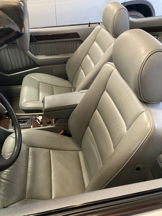 1995 Mercedes-Benz W124 E-Class - Image 26 of 31