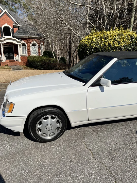 1995 Mercedes-Benz W124 E-Class - Image 15 of 31