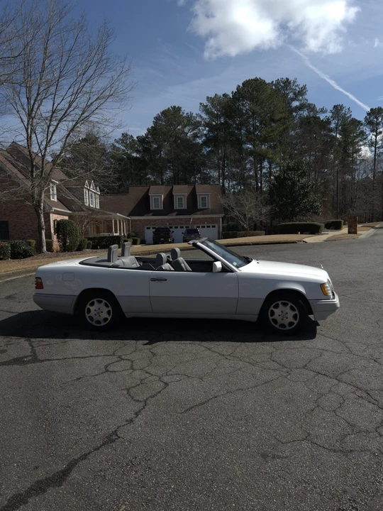 1995 Mercedes-Benz W124 E-Class - Image 11 of 31