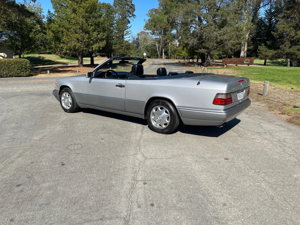 1995 Mercedes-Benz W124 E-Class - Image 8 of 31