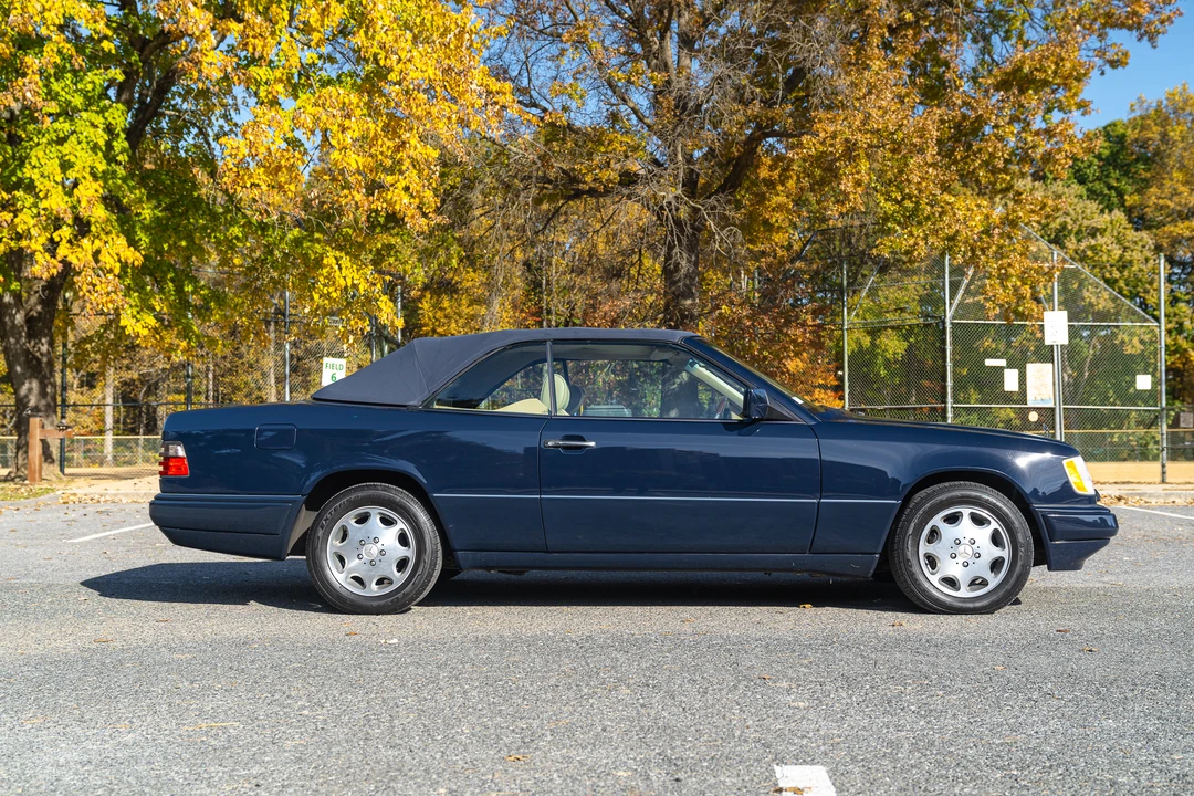 1995 Mercedes-Benz W124 E-Class - Image 8 of 31