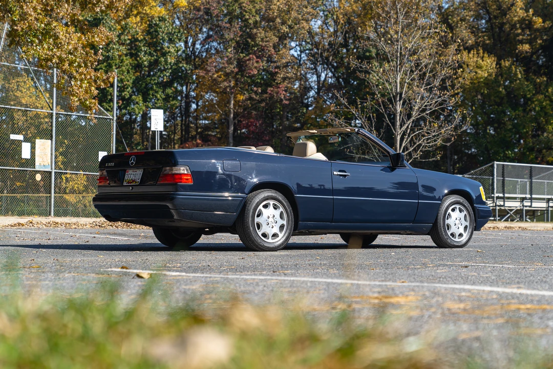 1995 Mercedes-Benz W124 E-Class - Image 24 of 31