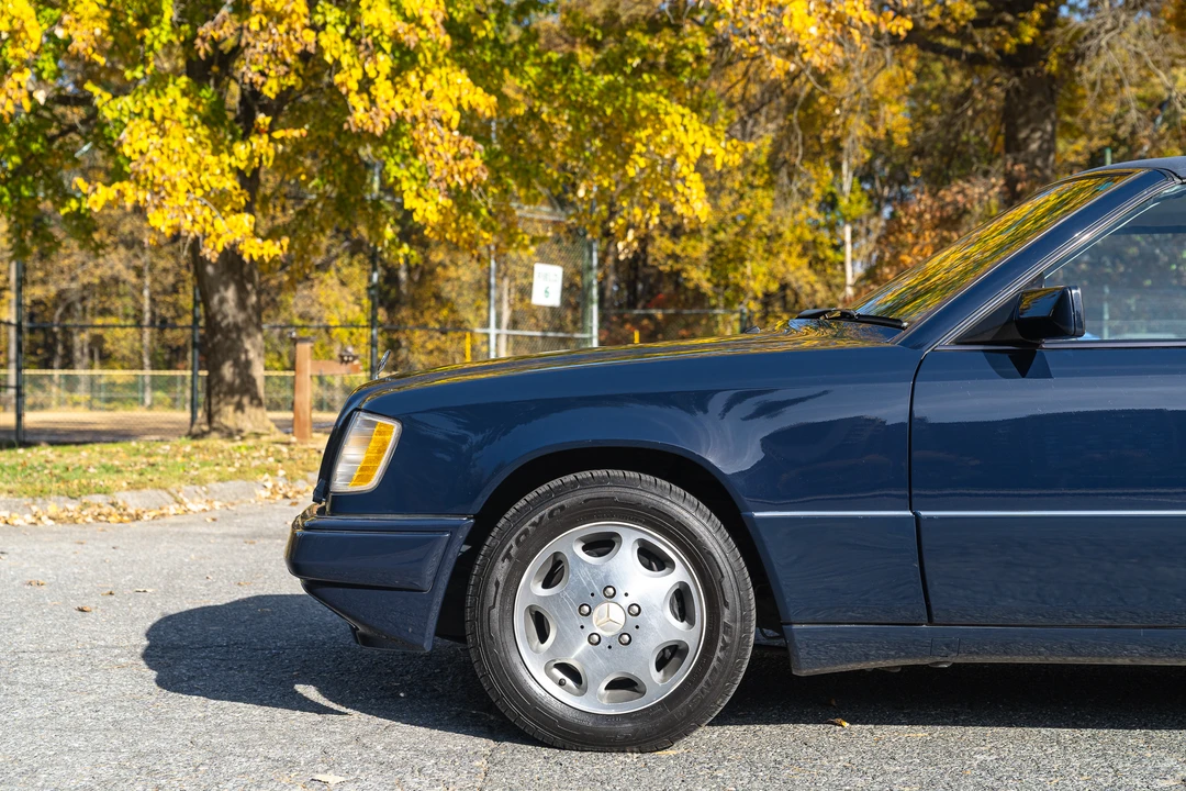 1995 Mercedes-Benz W124 E-Class - Image 28 of 31
