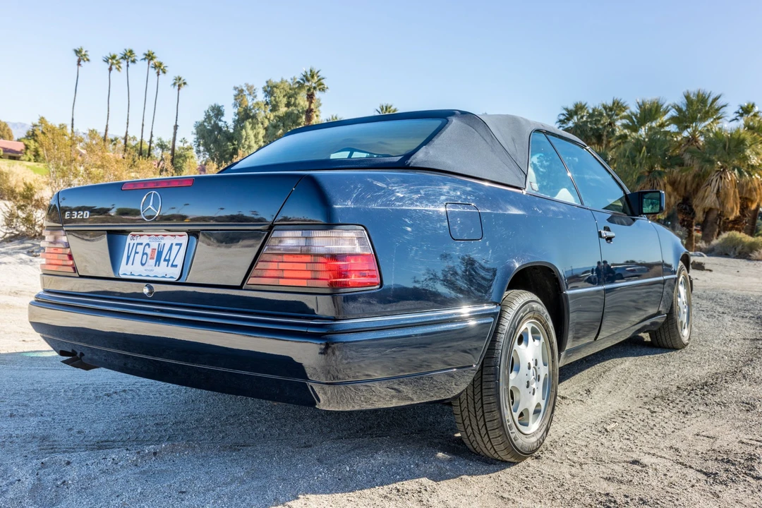 1995 Mercedes-Benz W124 E-Class - Image 6 of 31