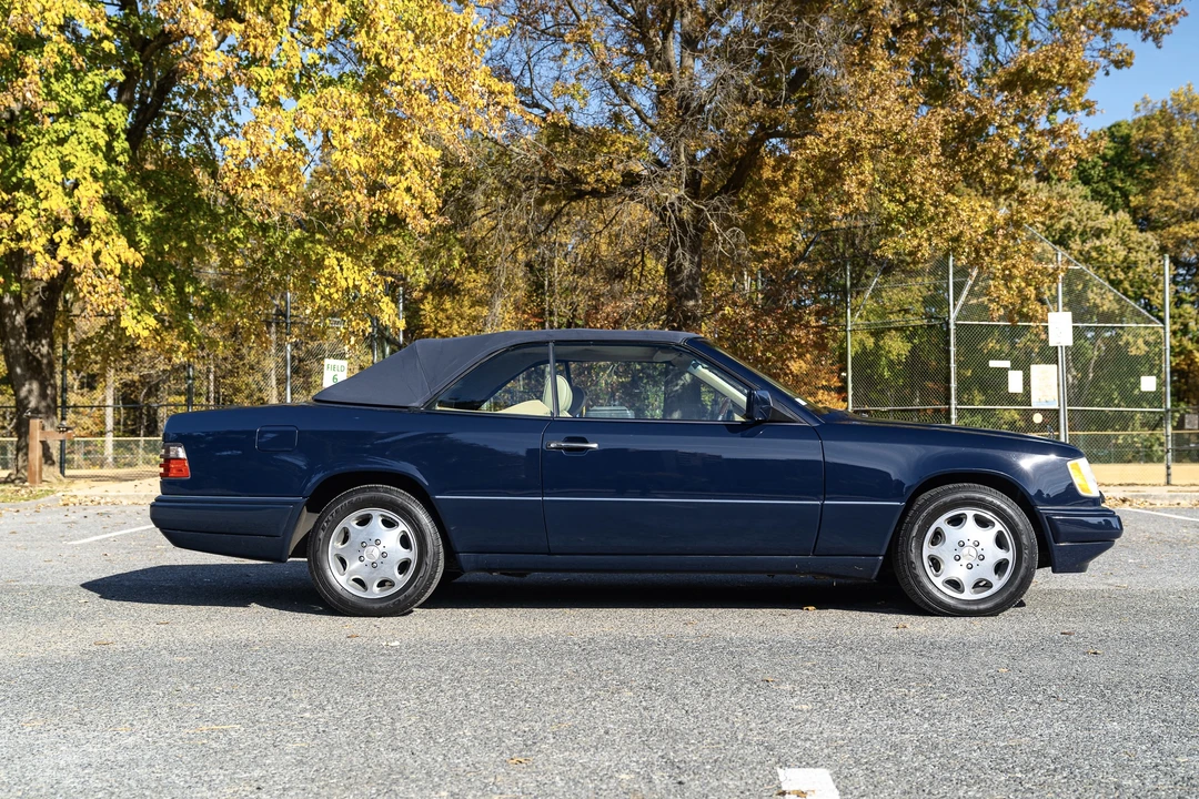 1995 Mercedes-Benz W124 E-Class - Image 24 of 31