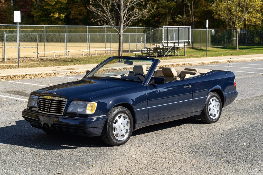 1995 Mercedes-Benz W124 E-Class - Image 2 of 31