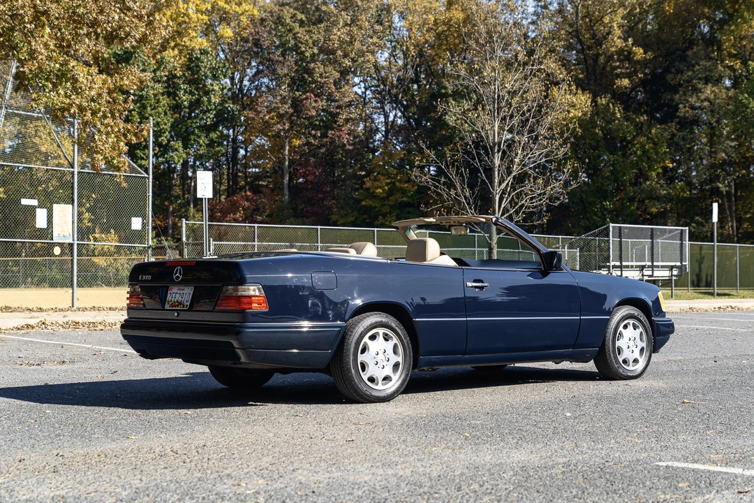 1995 Mercedes-Benz W124 E-Class - Image 11 of 31