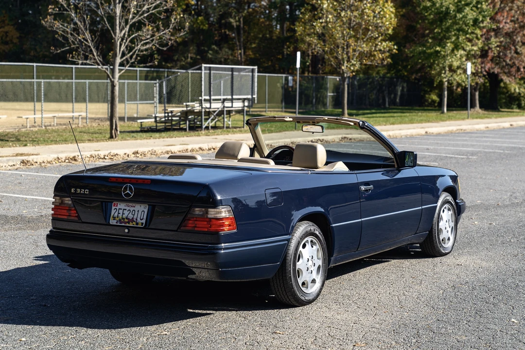 1995 Mercedes-Benz W124 E-Class - Image 10 of 31