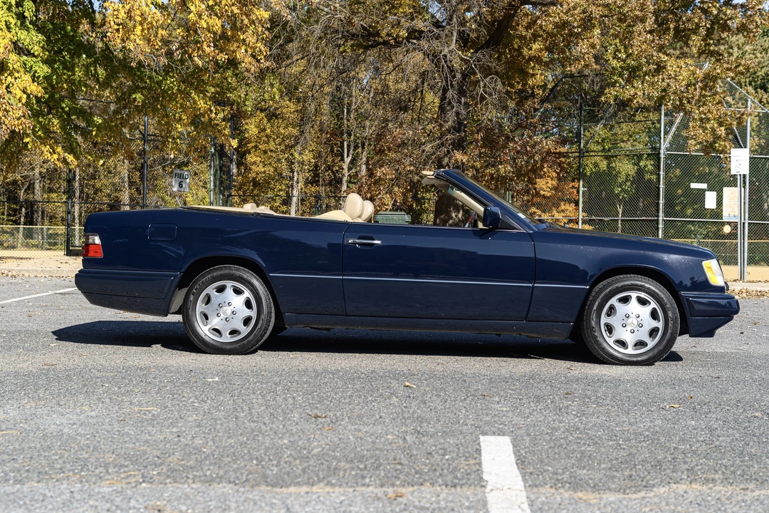 1995 Mercedes-Benz W124 E-Class - Image 14 of 31