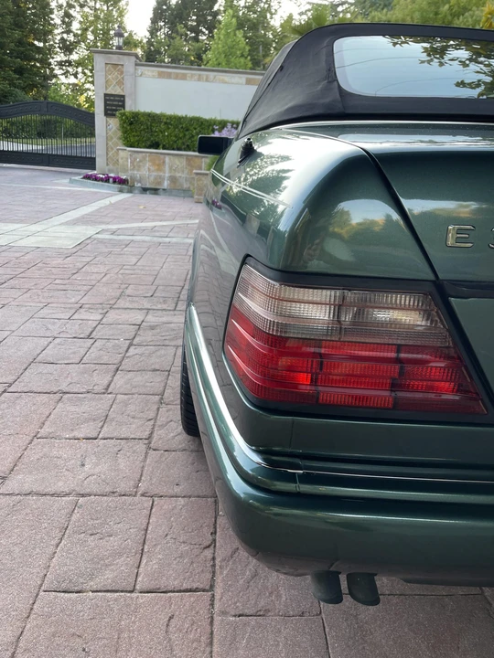 1995 Mercedes-Benz W124 E-Class - Image 23 of 31