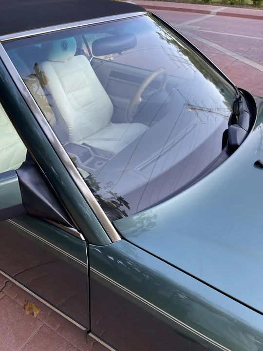 1995 Mercedes-Benz W124 E-Class - Image 28 of 31