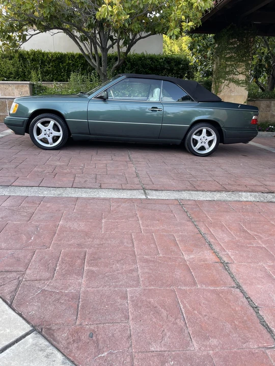 1995 Mercedes-Benz W124 E-Class - Image 8 of 31