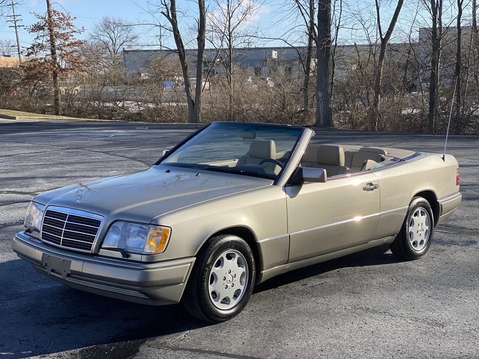 1995 Mercedes-Benz W124 E-Class - Image 4 of 31