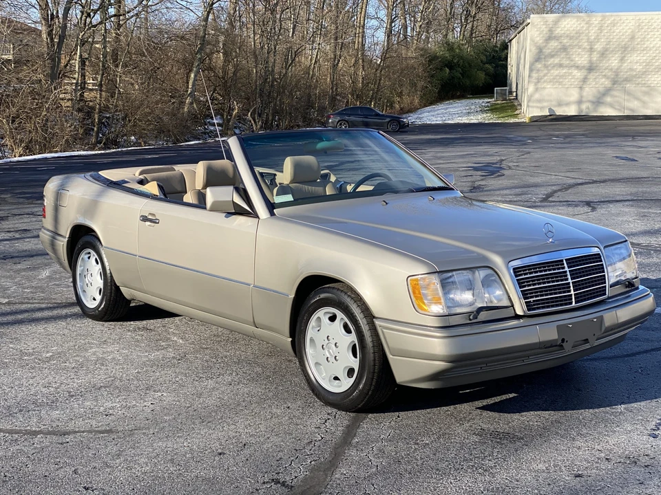 1995 Mercedes-Benz W124 E-Class - Image 18 of 31