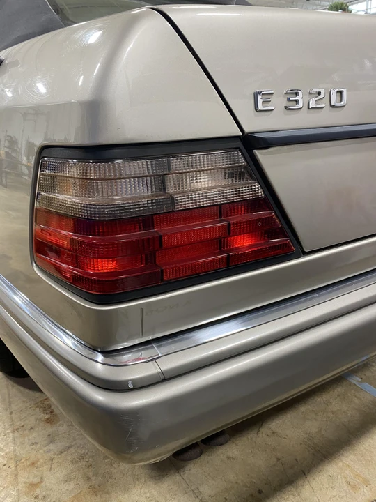 1995 Mercedes-Benz W124 E-Class - Image 28 of 31