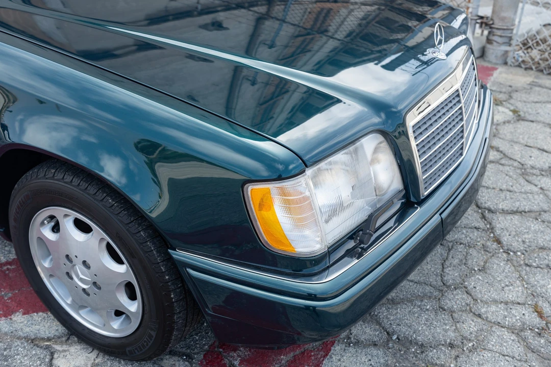 1995 Mercedes-Benz W124 E-Class - Image 25 of 31