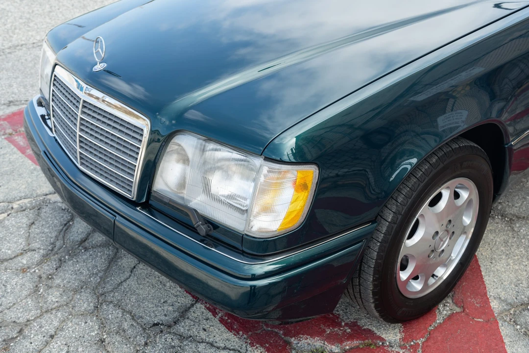1995 Mercedes-Benz W124 E-Class - Image 24 of 31