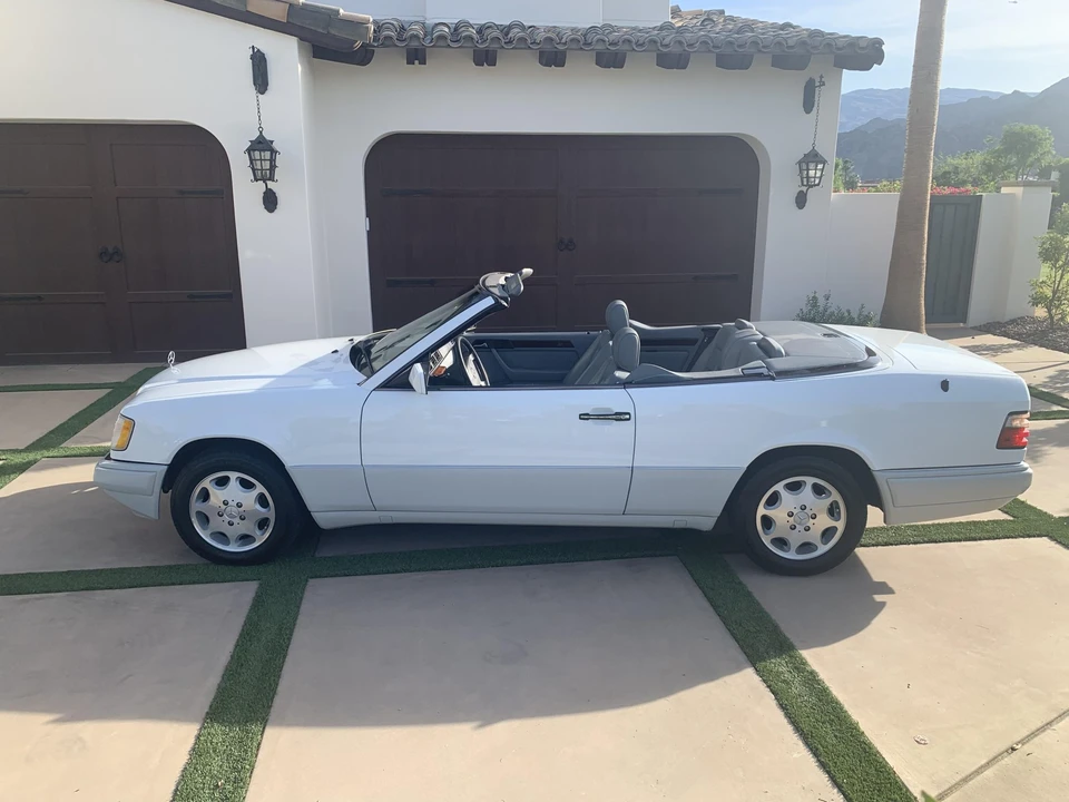 1995 Mercedes-Benz W124 E-Class - Image 13 of 31