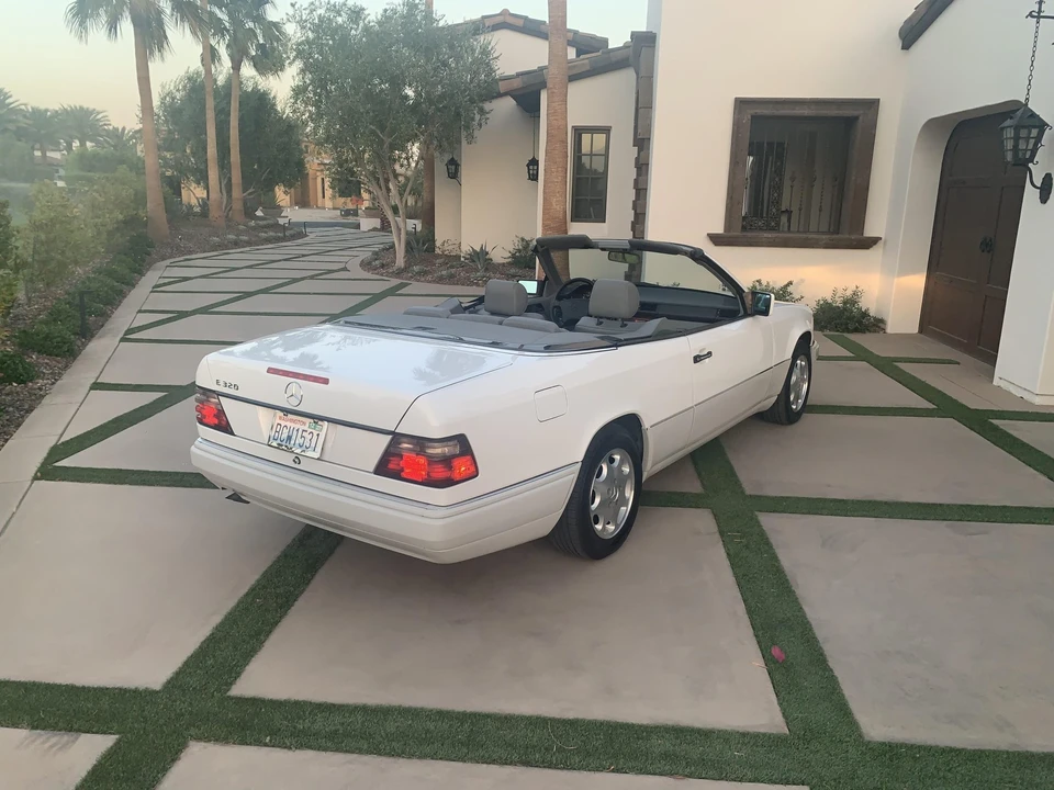 1995 Mercedes-Benz W124 E-Class - Image 19 of 31