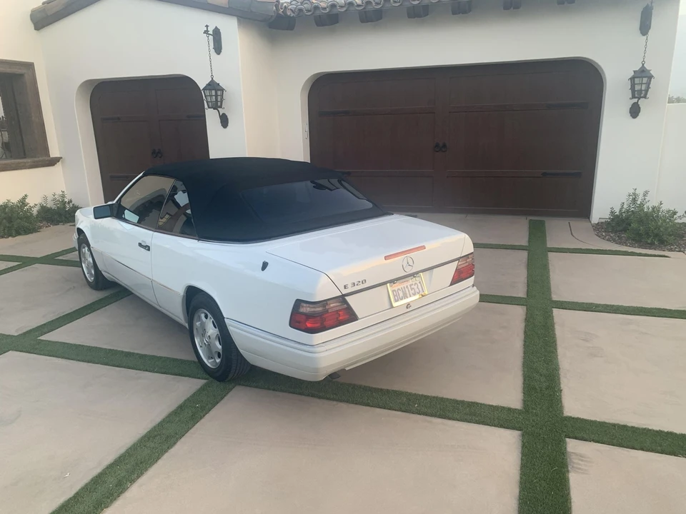1995 Mercedes-Benz W124 E-Class - Image 29 of 31