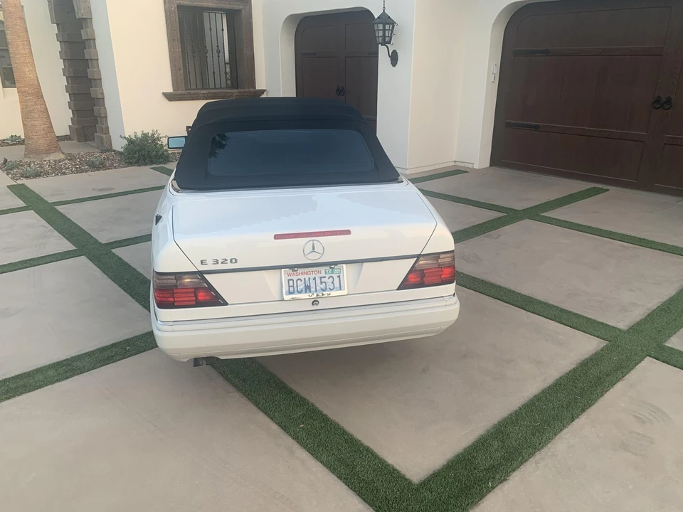 1995 Mercedes-Benz W124 E-Class - Image 30 of 31
