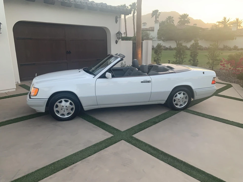 1995 Mercedes-Benz W124 E-Class - Image 11 of 31