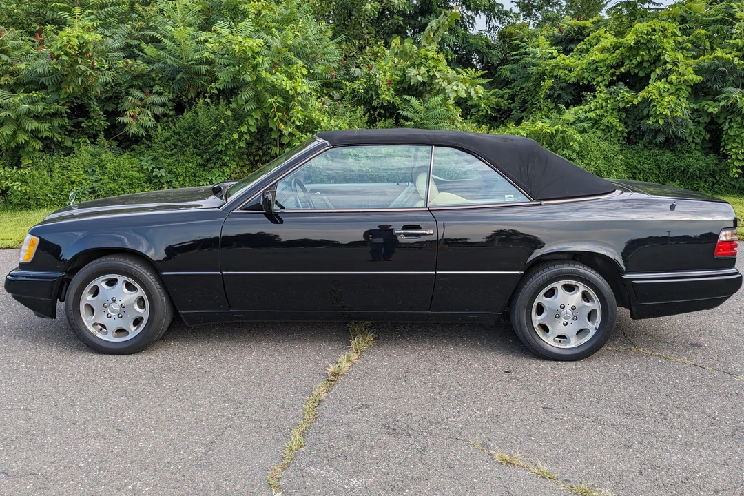 1995 Mercedes-Benz W124 E-Class - Image 3 of 31
