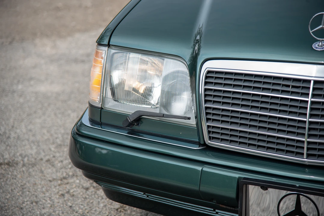 1995 Mercedes-Benz W124 E-Class - Image 27 of 31