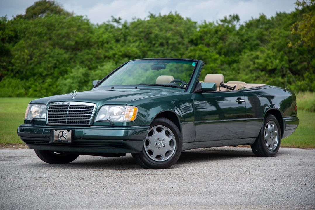1995 Mercedes-Benz W124 E-Class - Image 13 of 31