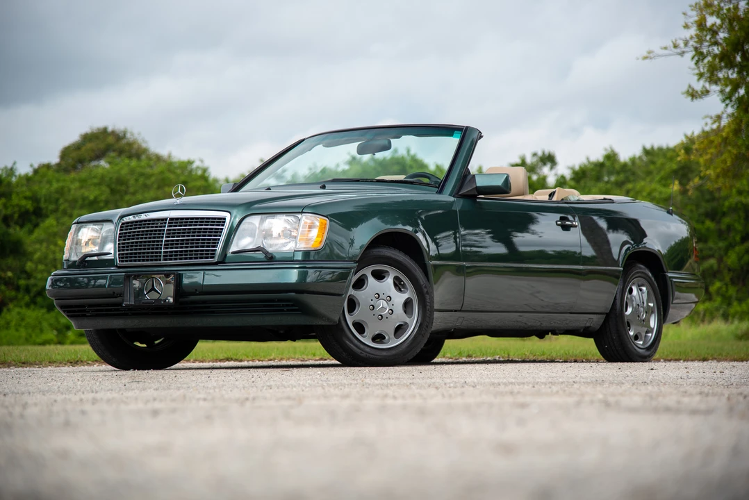 1995 Mercedes-Benz W124 E-Class - Image 12 of 31