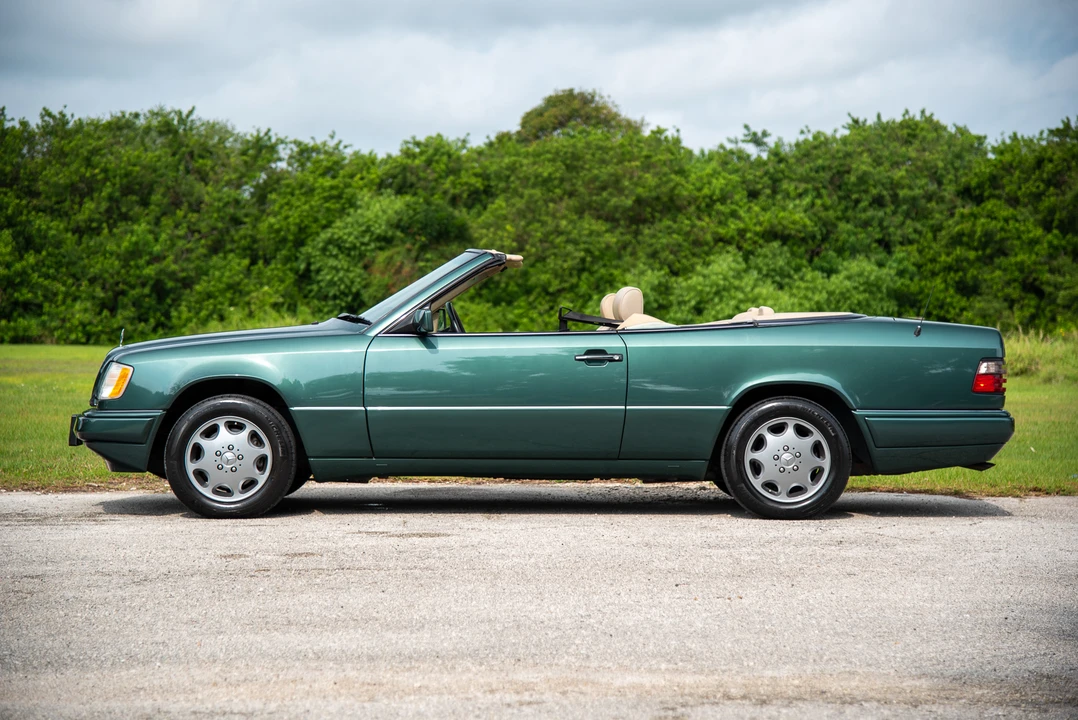 1995 Mercedes-Benz W124 E-Class - Image 15 of 31